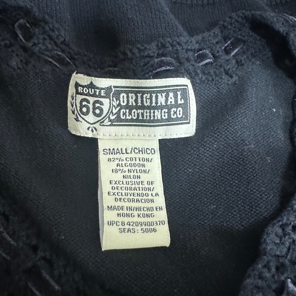 Vintage Route 77 Black Ribbed V Neck With Crochet Bow Details Sz Small - Picture 7 of 7